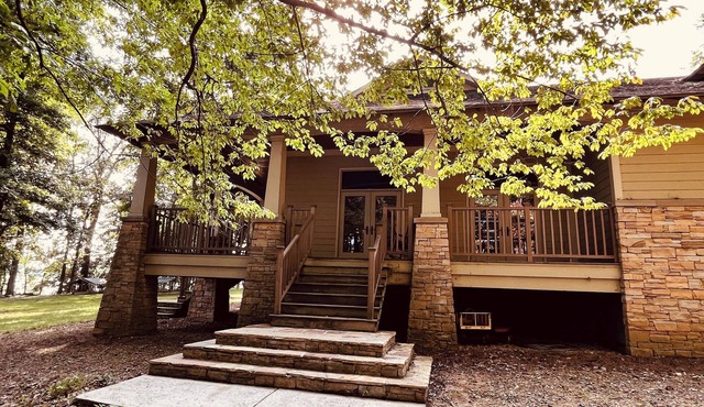 Wheeler Lake Retreat with private dock