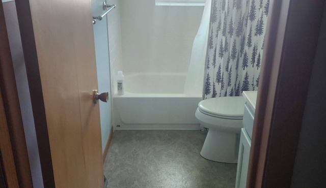 Where Comfort Meets Character – A Sweet 2-Bedroom Hideaway