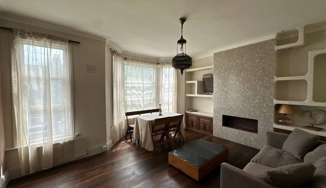 Where English Charm Meets Moroccan Soul - 1 minute from kensal Green satation