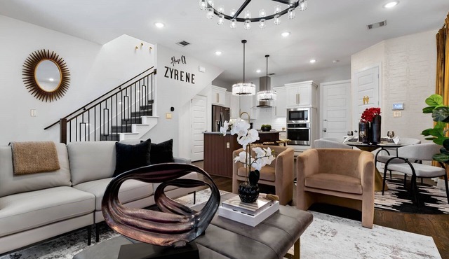 Where luxury meets location - stylish 3 bedroom home in West Plano/Frisco area