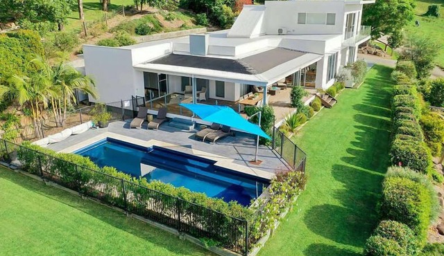 Where We Escape - Holiday Management welcomes you to Verde Milton