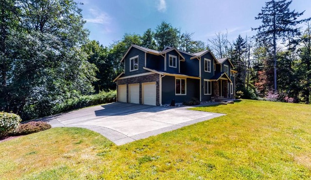 Whidbey Hollow Retreat