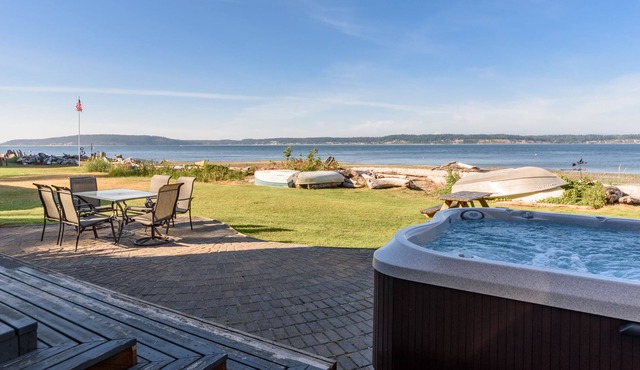 Whidbey Waterfront, Hot Tub, Wifi, Game Rm, Kayak/Boats, 3 Fireplaces