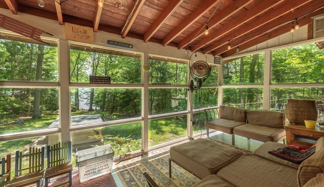 Whimsical Dog Friendly Cottage w/Hot Tub & Dock