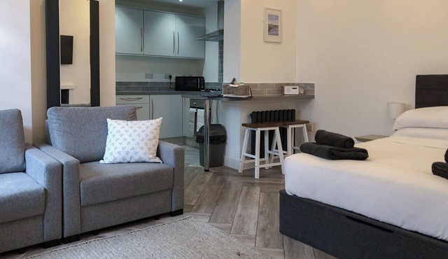 Whinacres Cottage @1894