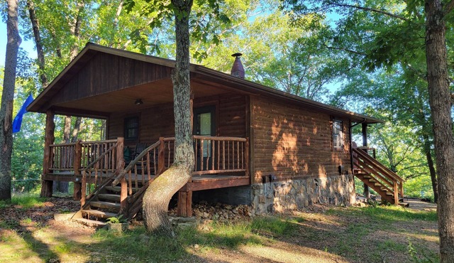 Whippoorwill Cabin on the Upper Meramec River