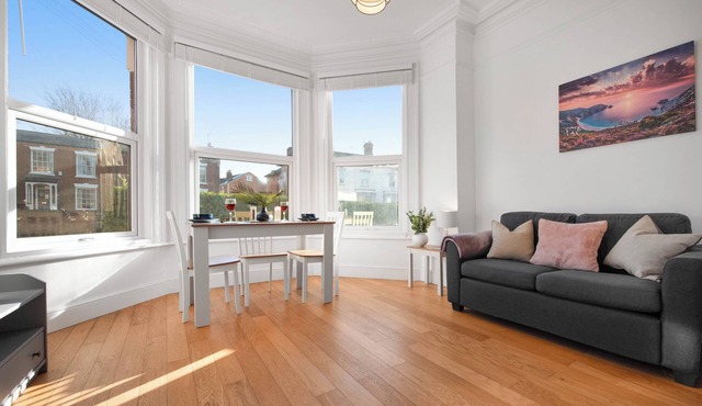 WhiskAwayHomes - St Stephens Court - Apartment 2