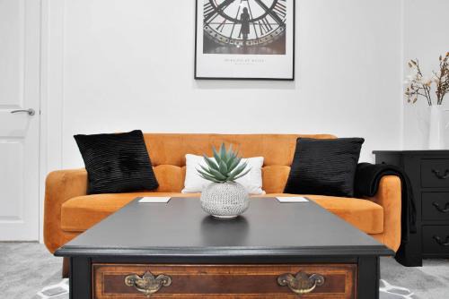 WhiskAwayStays - Field House - Apartment 2