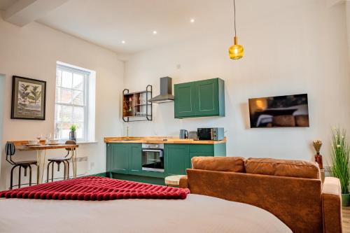 WhiskAwayStays Foregate Studio no 6