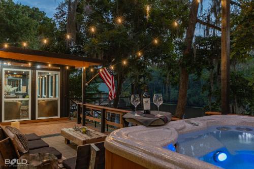 Whiskey Barrel Soak, Paddle & Unwind