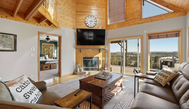 Whiskey Ridge – Cozy Log Cabin Retreat in the Black Hills