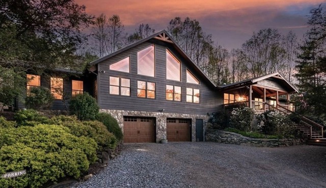 Whiskey Rock | Private Estate on 50 acres | Event Friendly | Spectacular Views