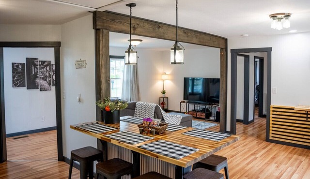 Whiskey Trails Cottage