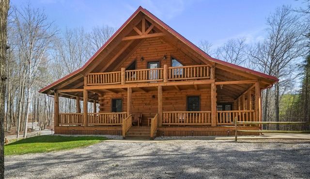 Whispering Oaks | Secluded 100 Acres, Game Room