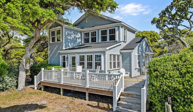 Whispering Oaks- Sound Front, Pet Friendly