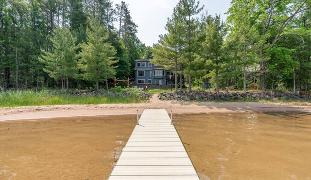 Whispering Pines Cabin on Devils Lake