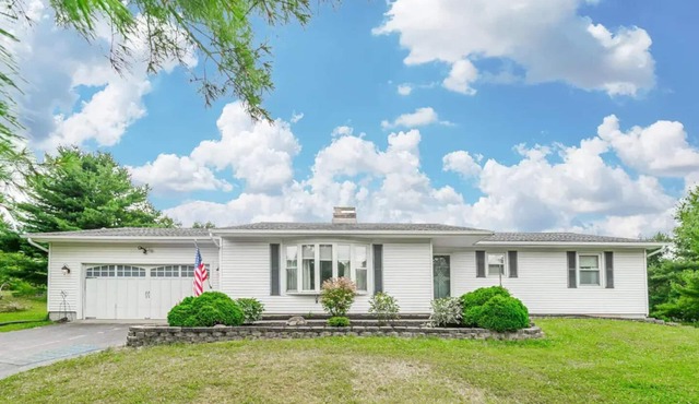 Whispering Pines Manornn