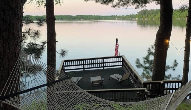 Whispering Pines-HOT TUB-SAUNA-GOLF-FISH-SWIM