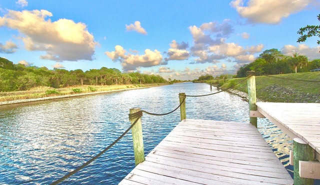 Whispering Waters - Waterfront Home, Private Dock; 3 miles to Tradition Town Center
