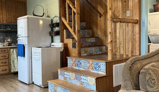 Whispering Wind Cabin where peacefulness and relaxation surrounds you