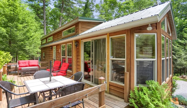 Whistling Lumberjack, Aunt Susie's Raystown Lake