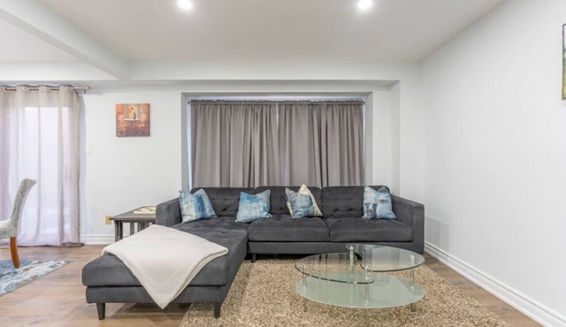 Whitby Family Retreat Comfort and Convenience