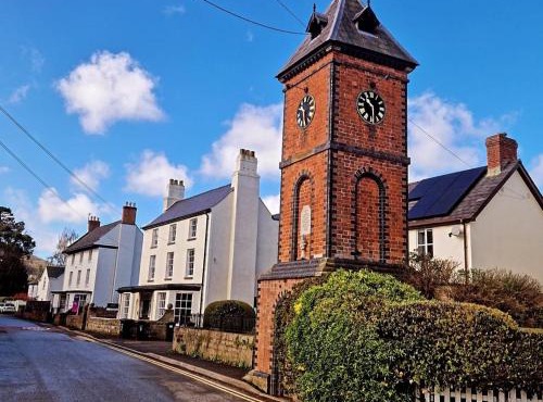Whitchurch Clock Tower Apartment