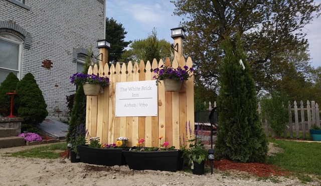 White Brick Inn in Pymatuning National Park