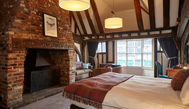 White Hart Hotel by Greene King Inns