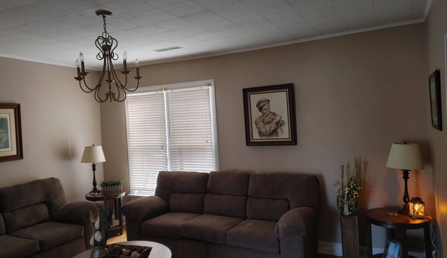 White House Lodge-Upper 2 Bedroom-Parkview