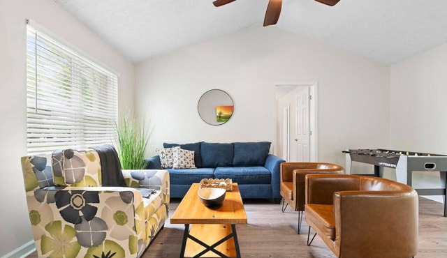 White Lantern Cottage DwtnWdsk