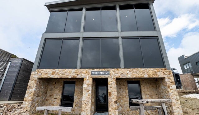 White Mount - Mt Hotham