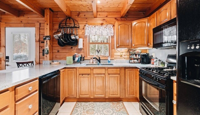 White Mountain Forest Cabin Retreat