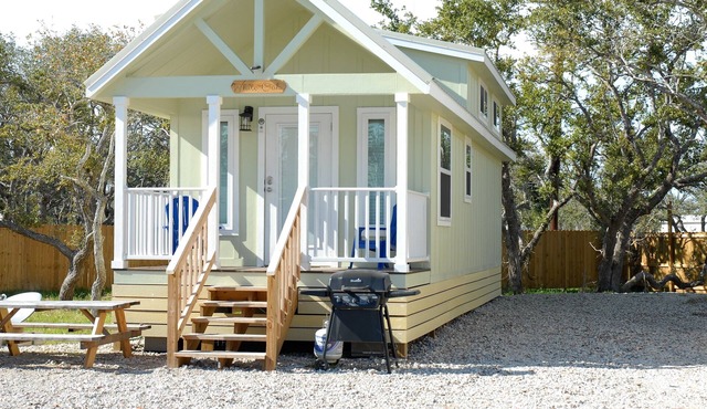 White Oak -Beautiful Cottage - Perfect For a Family Getaway
