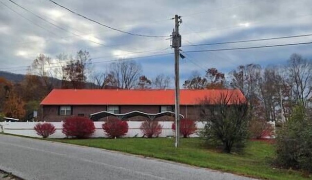 White Oak Lodge Guest House - Suite B