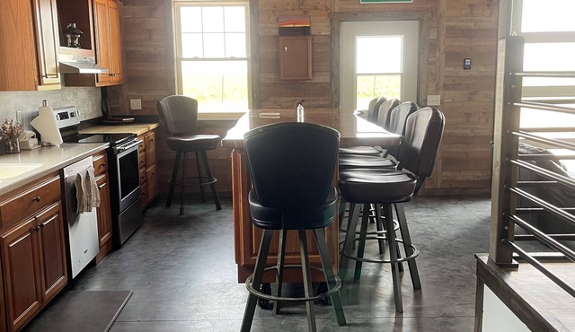 White Oak Retreat SW WI easy access to ATV and Snowmobile Trails