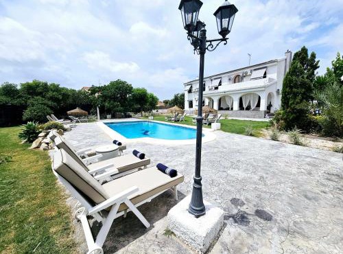 White Paradise Villa - Sol y Luz - by SunCastle apartamentos