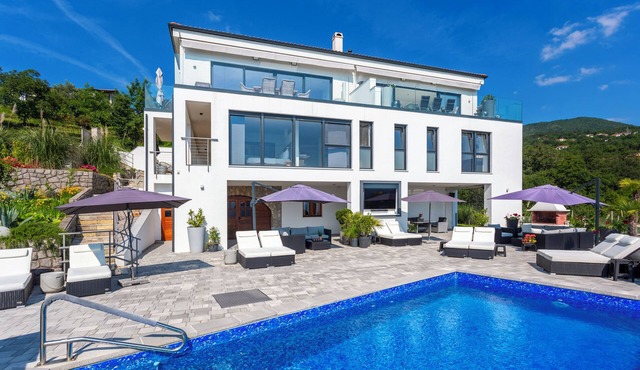 White Pearl Diamond – Luxury Villa with Pool & Sea View in Opatija, Croatia