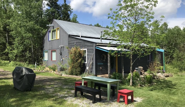 White Pine Retreat, Duluth North Shore Gem