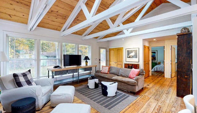 White Pines Cottage