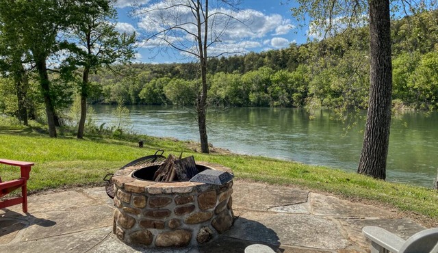 White River Beautiful Home! Fisherman's Paradise!