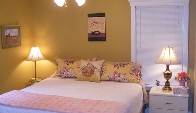 White River Retreat Featuring two New King Size Beds