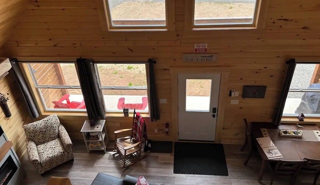 White Rock Cabin #3nn