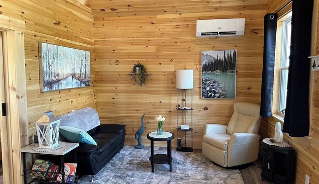 White Rock Cabin #6nn