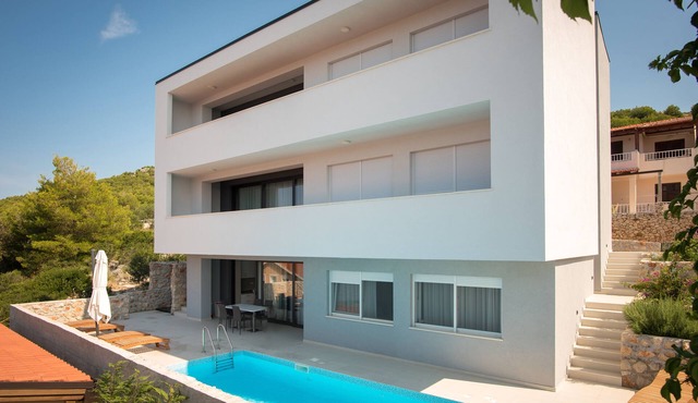 White Rock Villa Kaprije