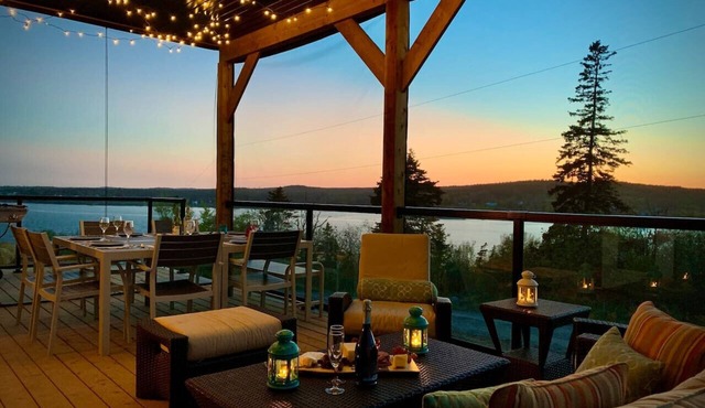 Whitecaps Summit Beach House