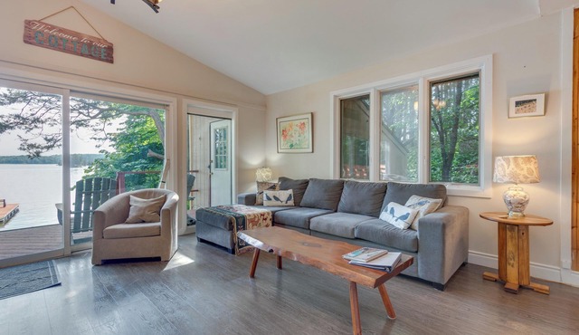 Whitefish Lake: Waterfront Cottage w/Boat Dock!