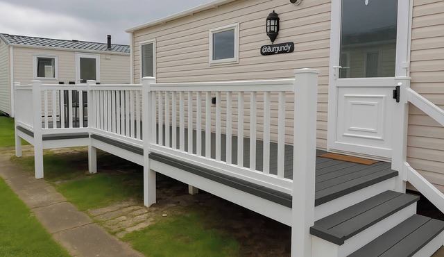 WHITEHOUSE LEISURE PARK - HOLIDAY ACCOMMODATION 19055 in Abergele