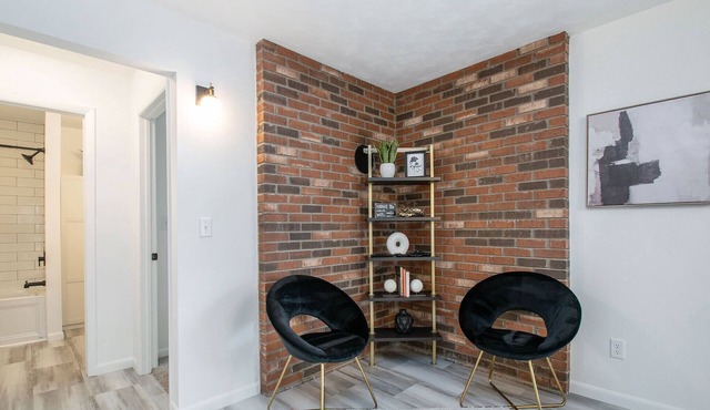 Whitehouse Retreat! Heated Pool &Hot Tub!