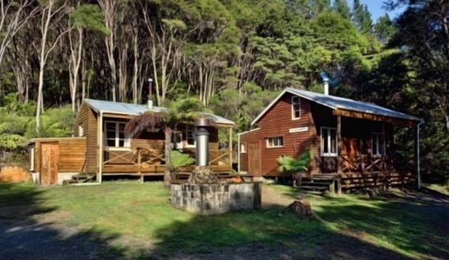 Whitestar Station, Colville Farm, Bush Lodge2